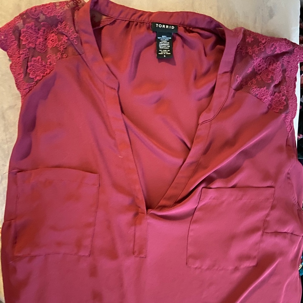 Lace Cap Sleeve Blouse